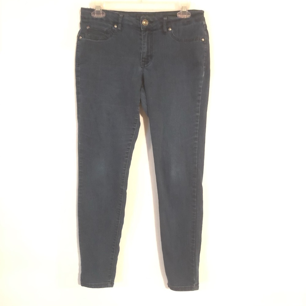Jessica Simpson Kiss Me Jegging Size 30